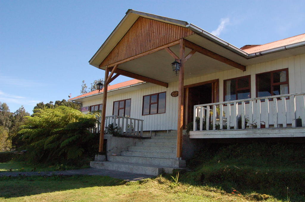Hotel Mi Casa Chaiten Exterior photo